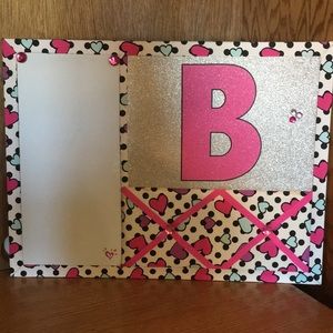 “B” Memo Board